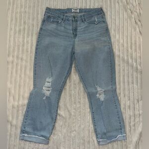 Women's Denizen from Levi’s Light Blue Mid Rise Slim Boyfriend Jeans • Size 16